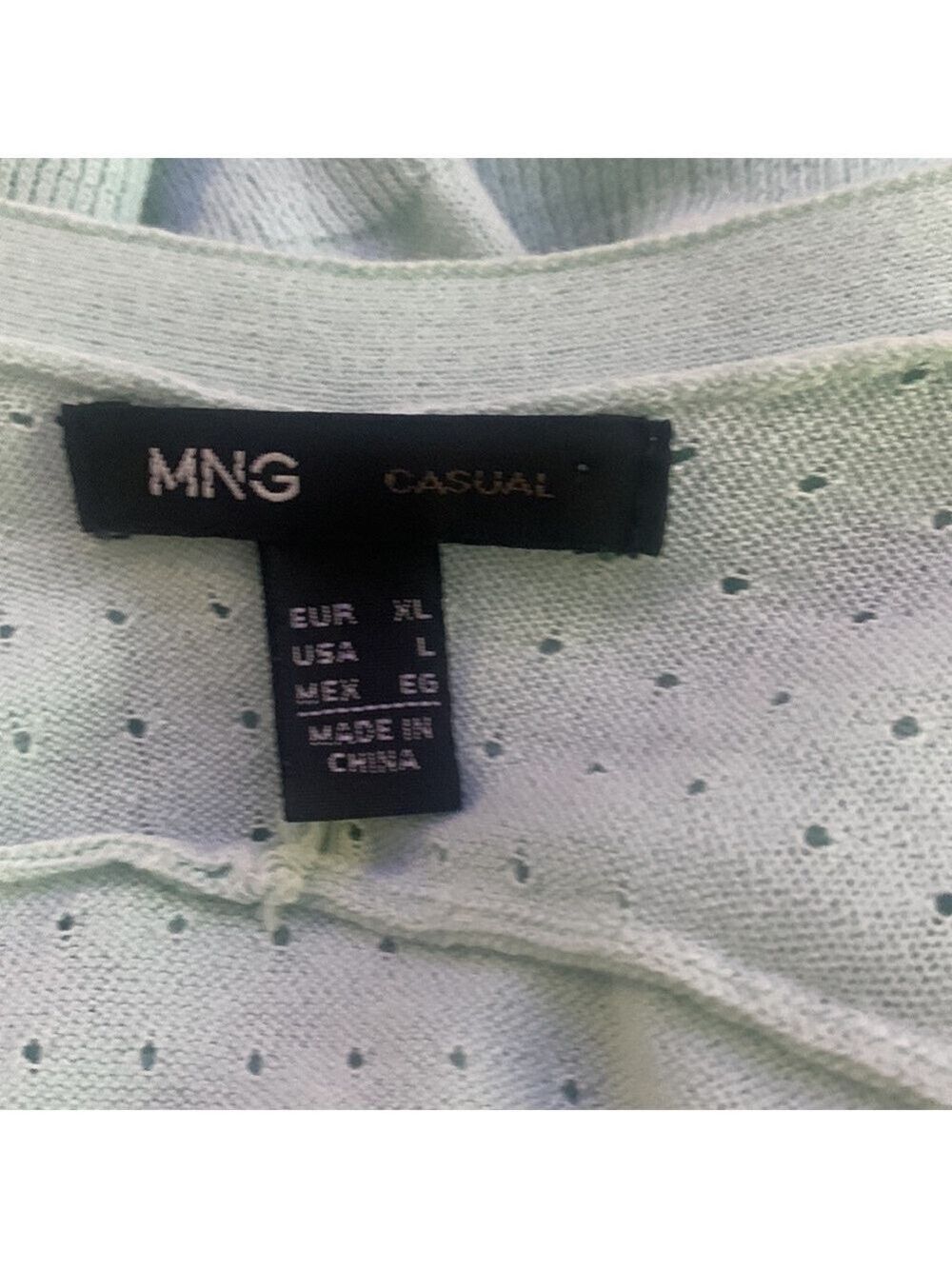 Mango~ cropped sweater top- XL but it’s tiny! - Picture 4 of 6